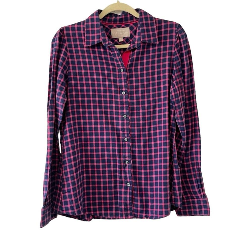 Banana Republic Flannel Button down Size Medium Pink Navy Blue Checkered
